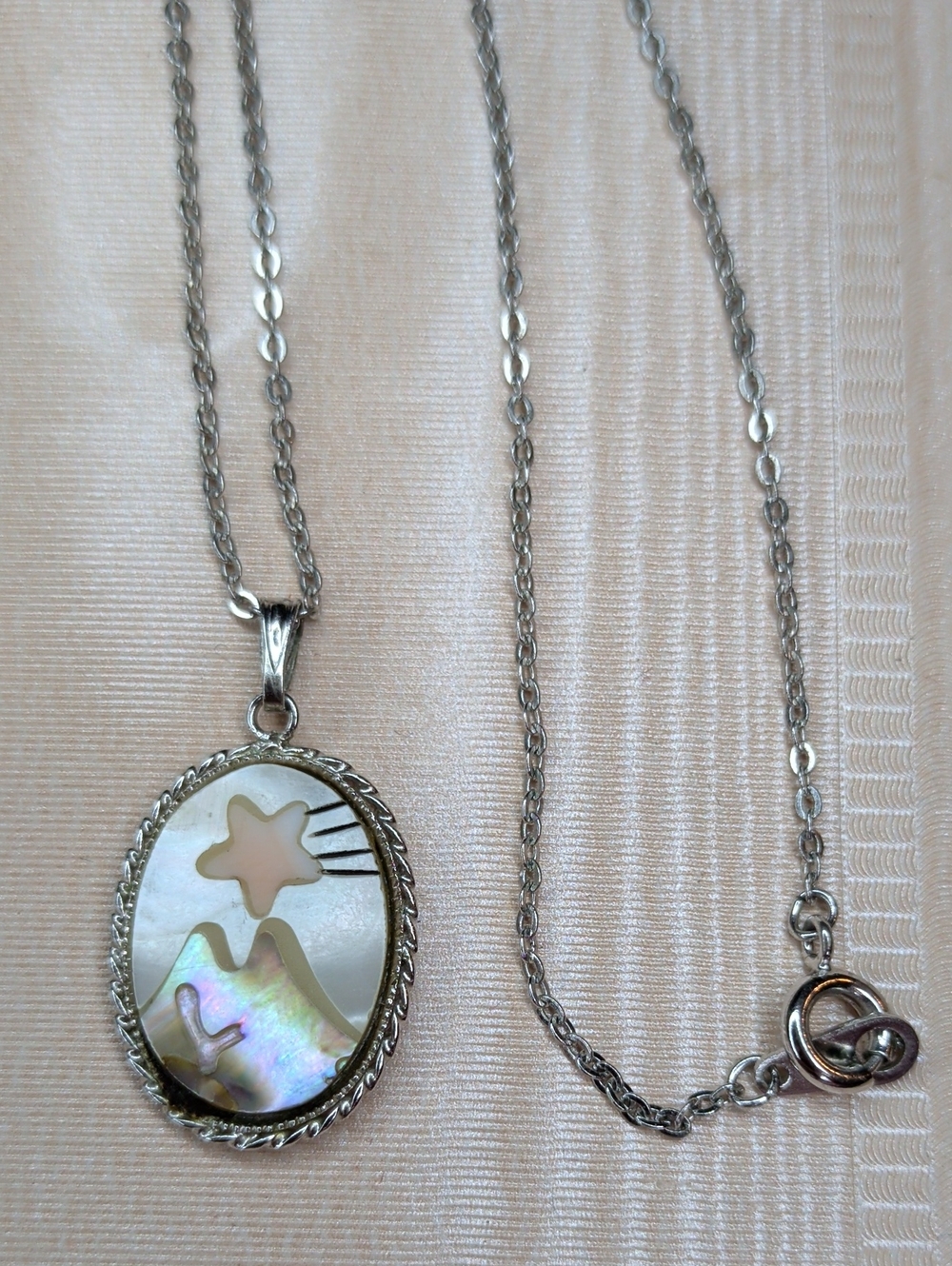 Mother Of Pearl Abalone Shell Inlaid Necklace Mountain Star Cameo Scene 16"